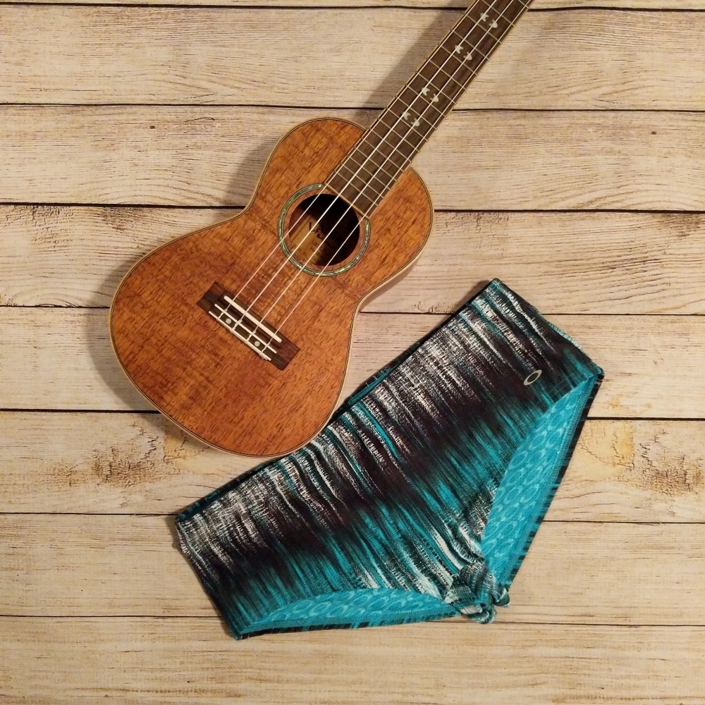 Oakley Boyshort Swim Bottom